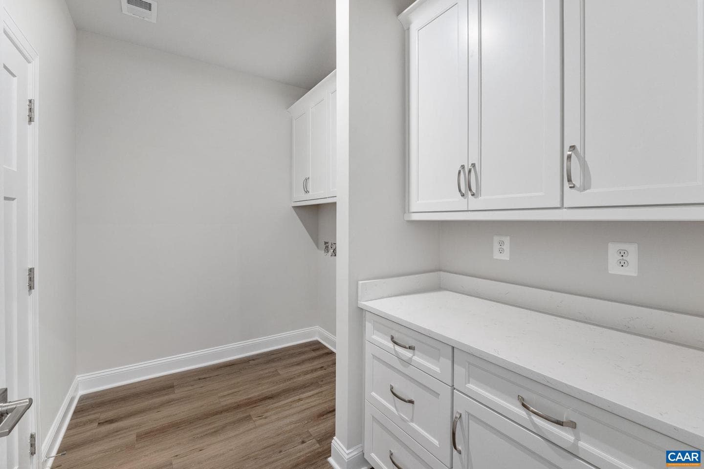 142 Sunbird Ln photo 23