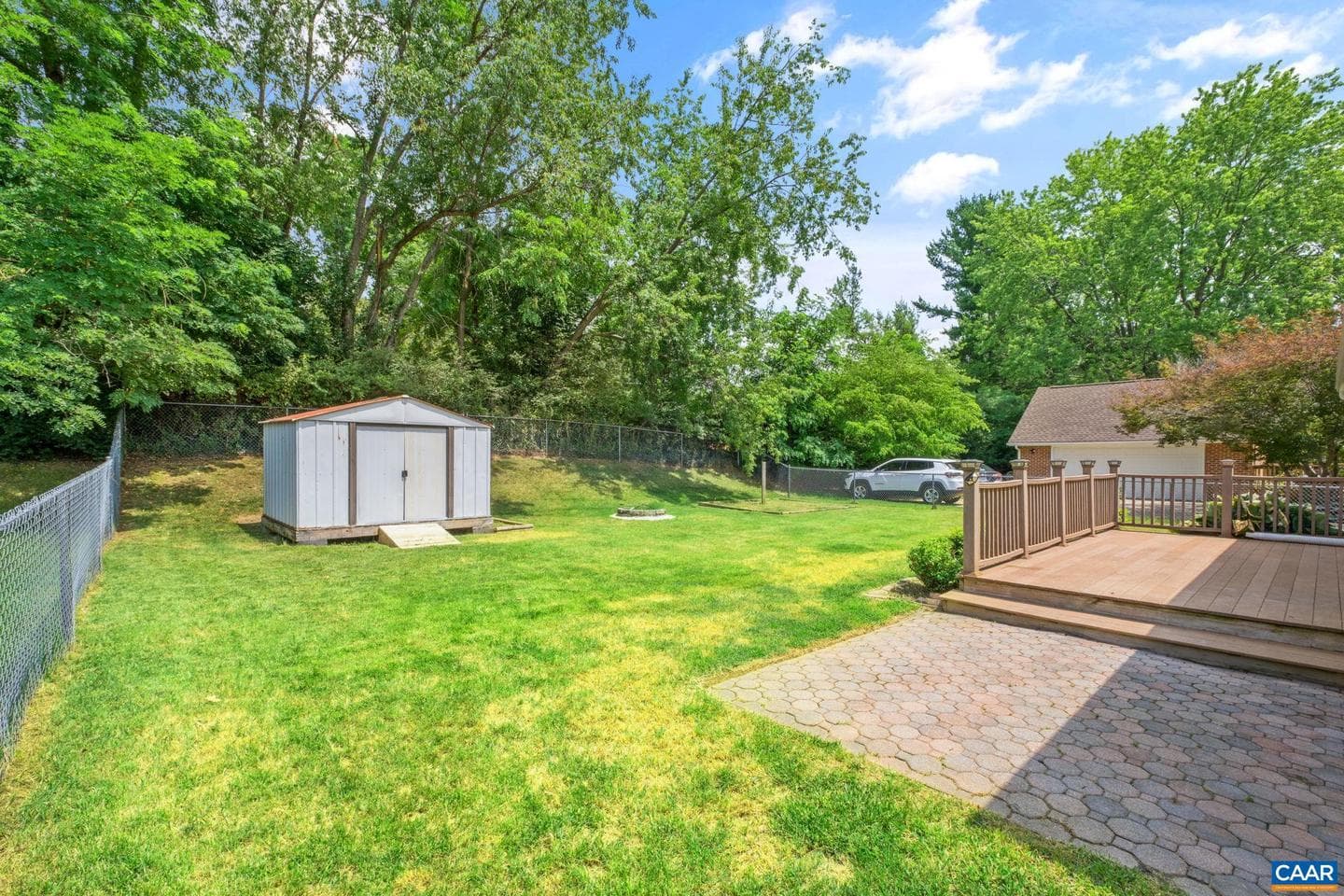 537 Edwardian Ln photo 25
