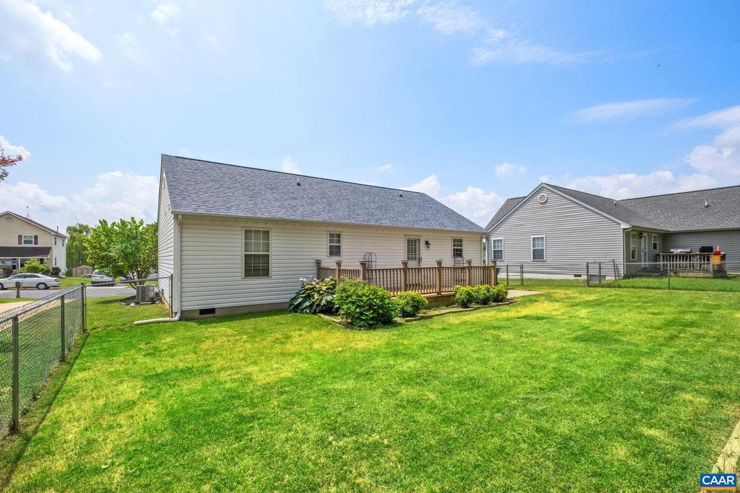 537 Edwardian Ln photo 29
