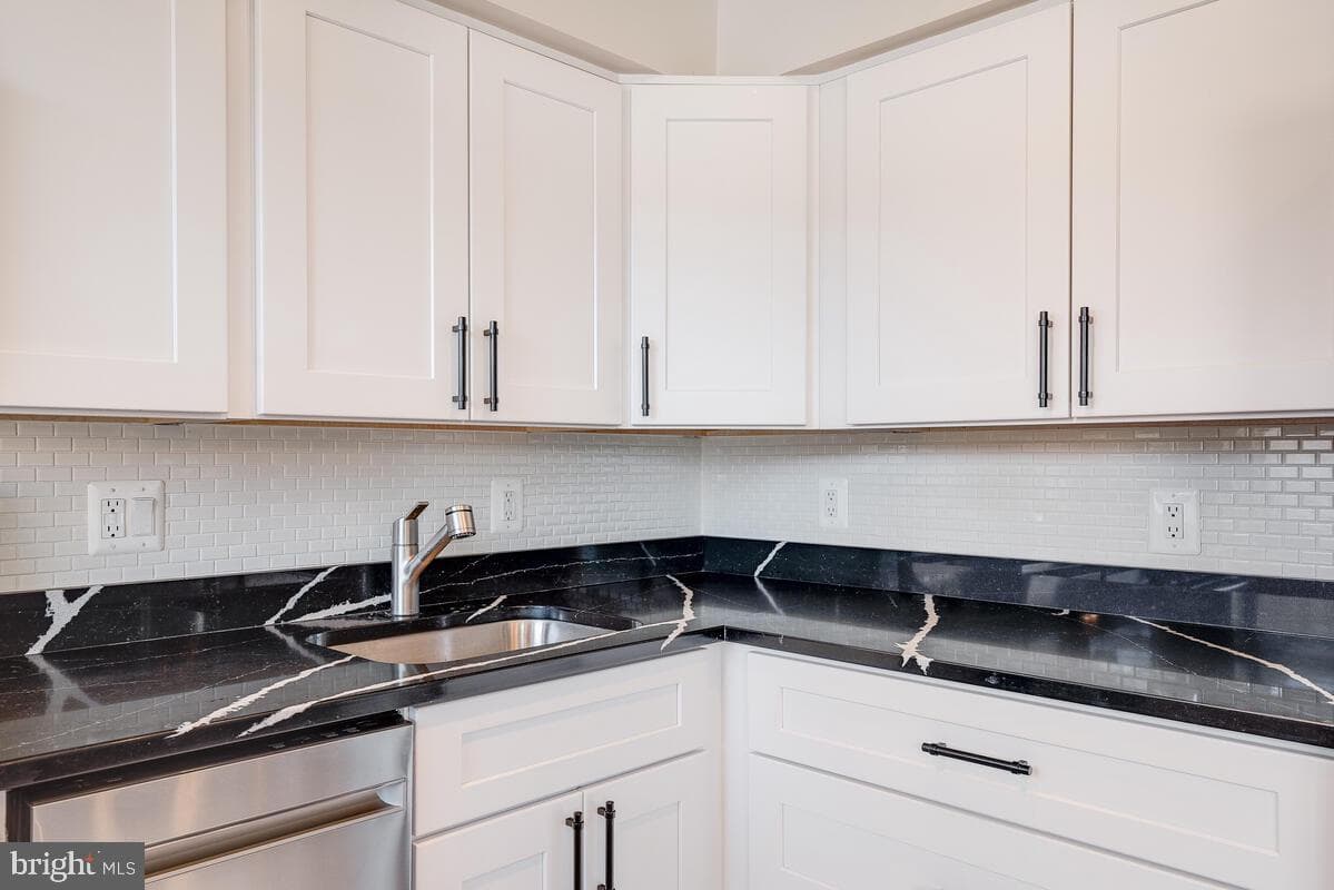 2647 Birney Place SE #201 photo 19