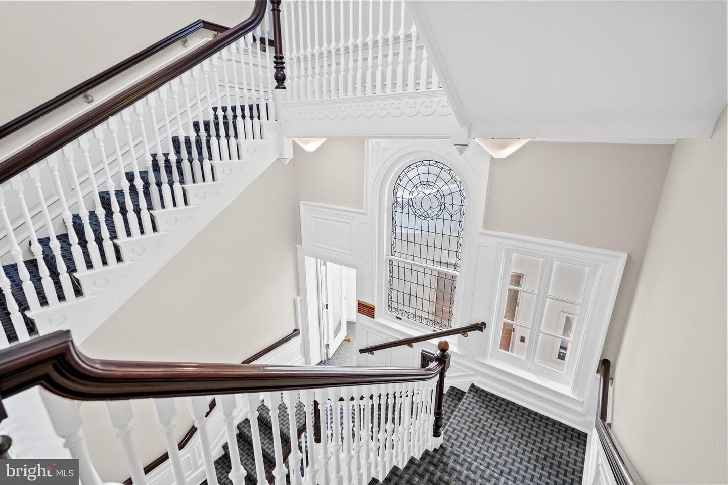 2040 S Street NW photo 13