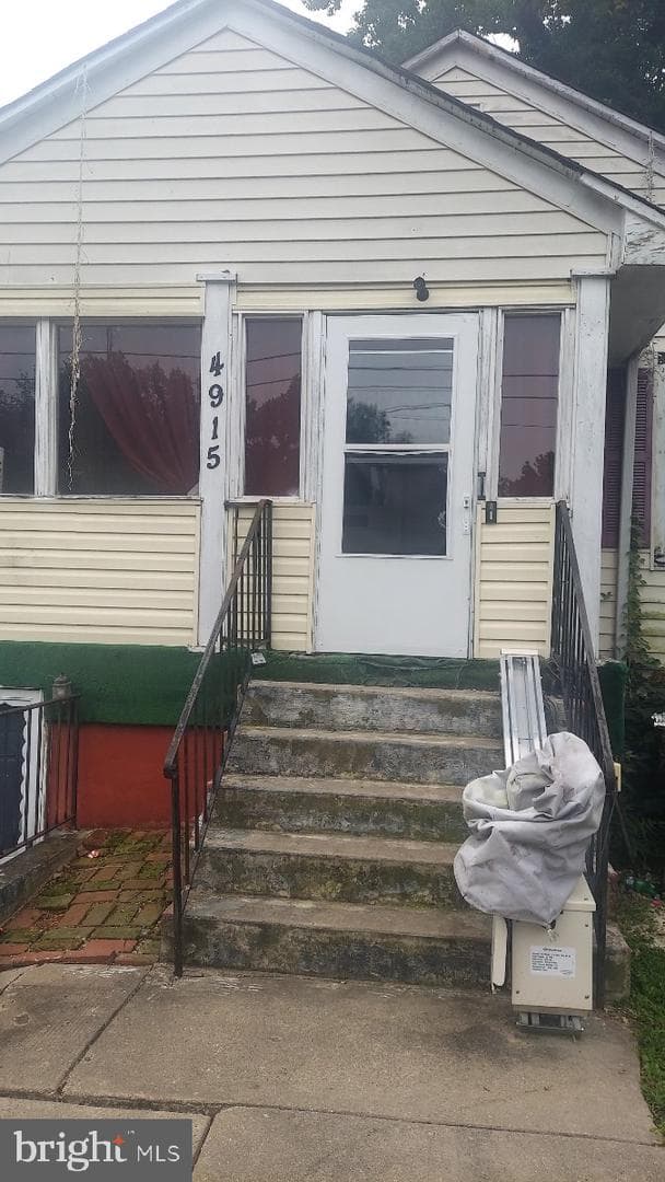 4915 Nash Street NE photo 7