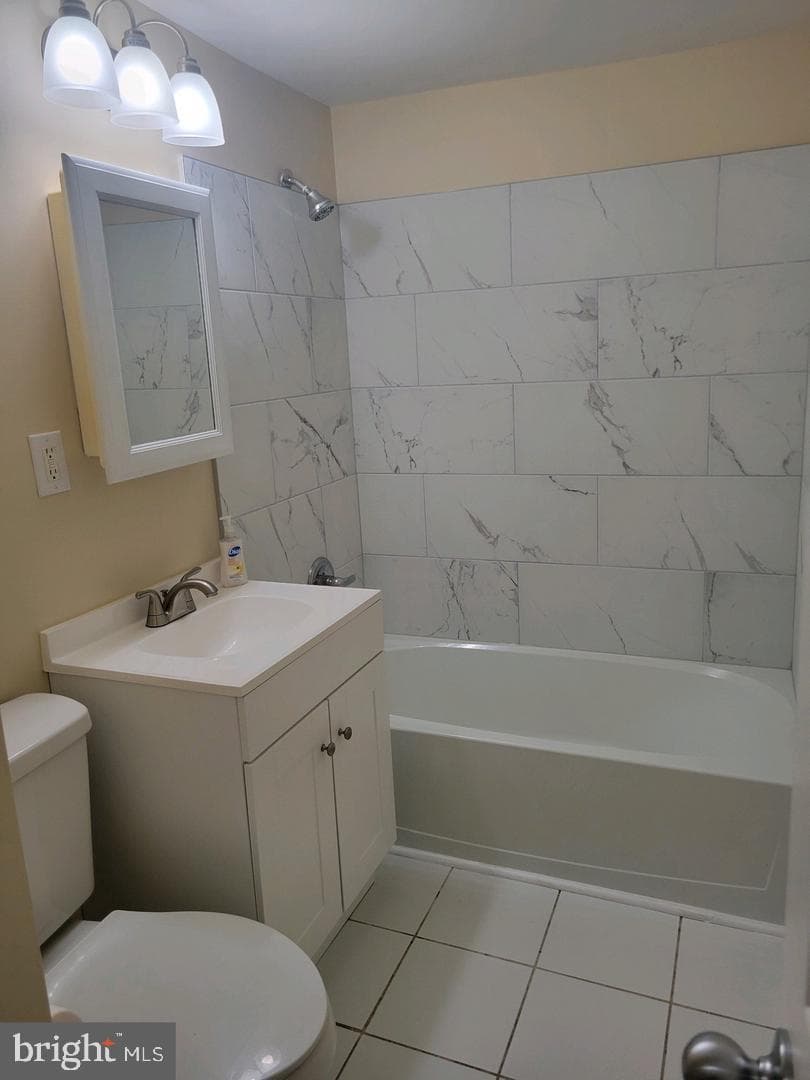 4810 Quarles Street NE #202 photo 5