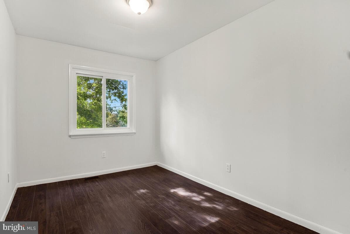 2702 2nd Street SE photo 15