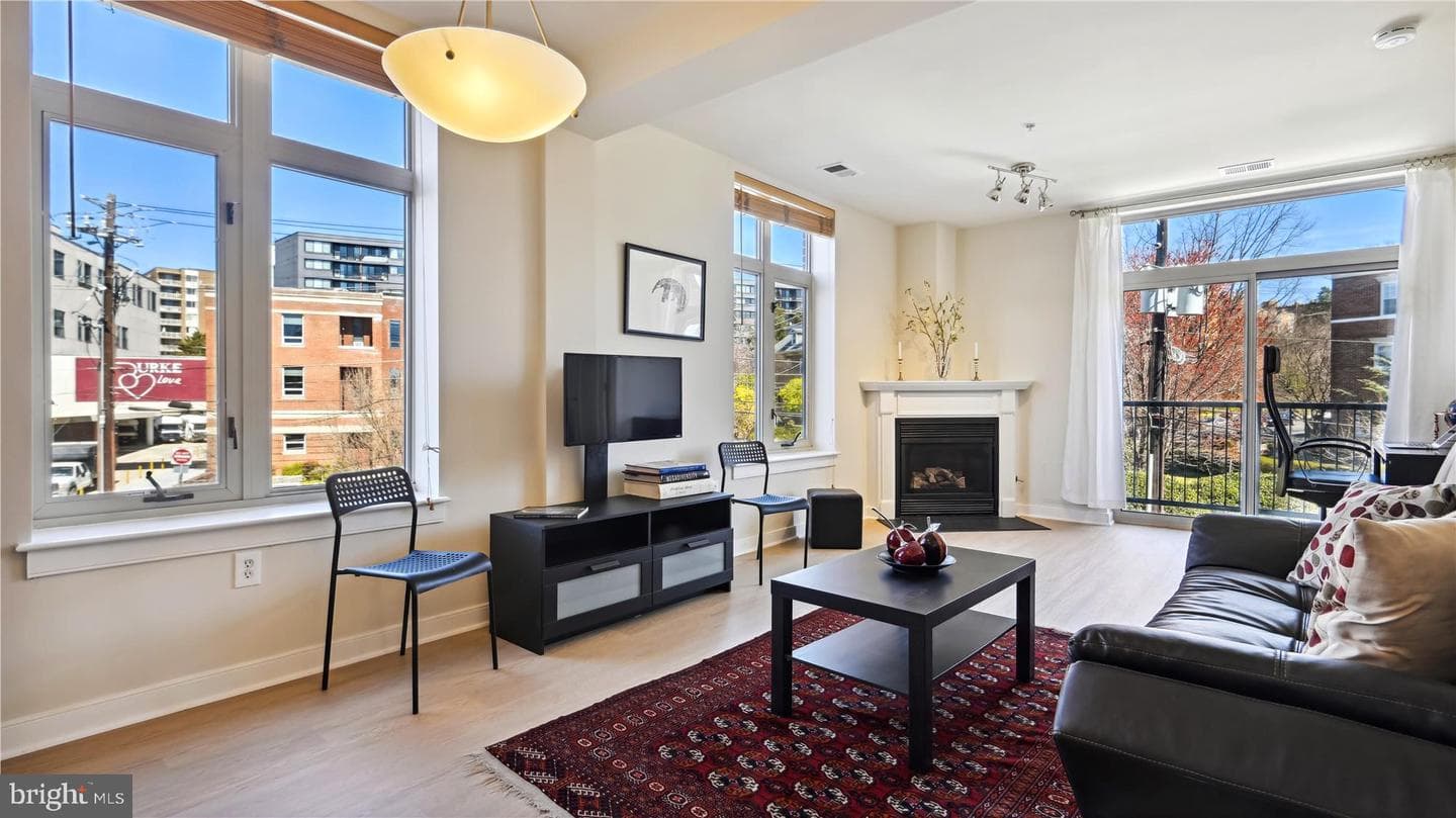 4025 Connecticut Avenue NW #303 photo 11