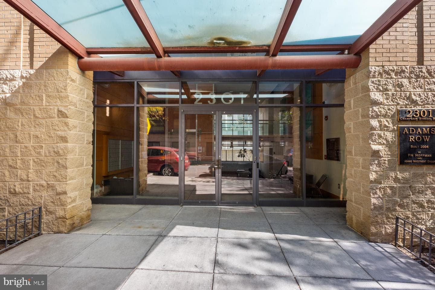 2301 Champlain Street NW #101 photo 2