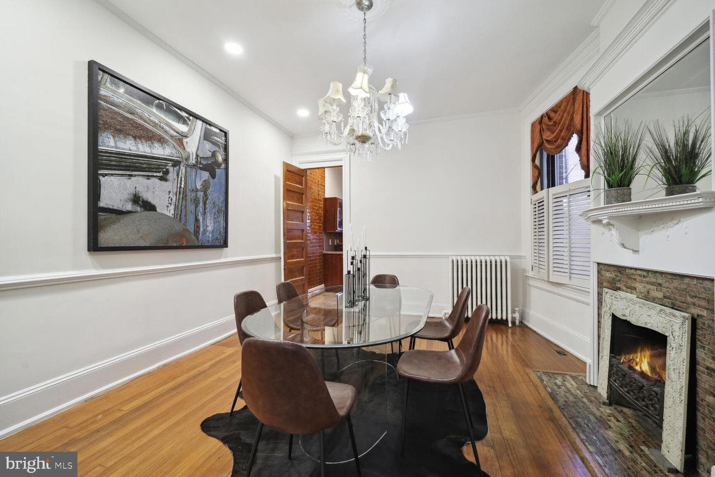 1933 Calvert Street NW photo 8