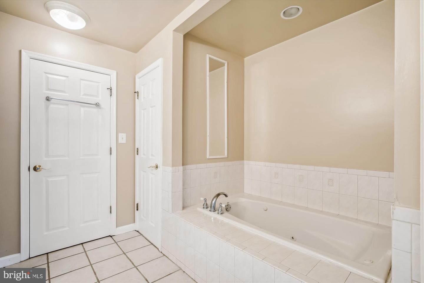 4729 NW 13th Street NW photo 24