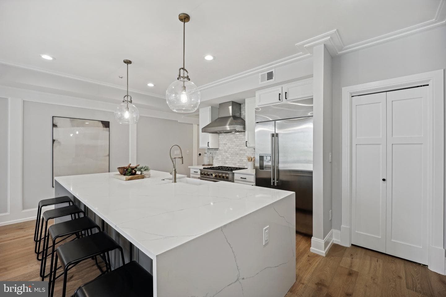 1320 Belmont St NW #201 photo 13