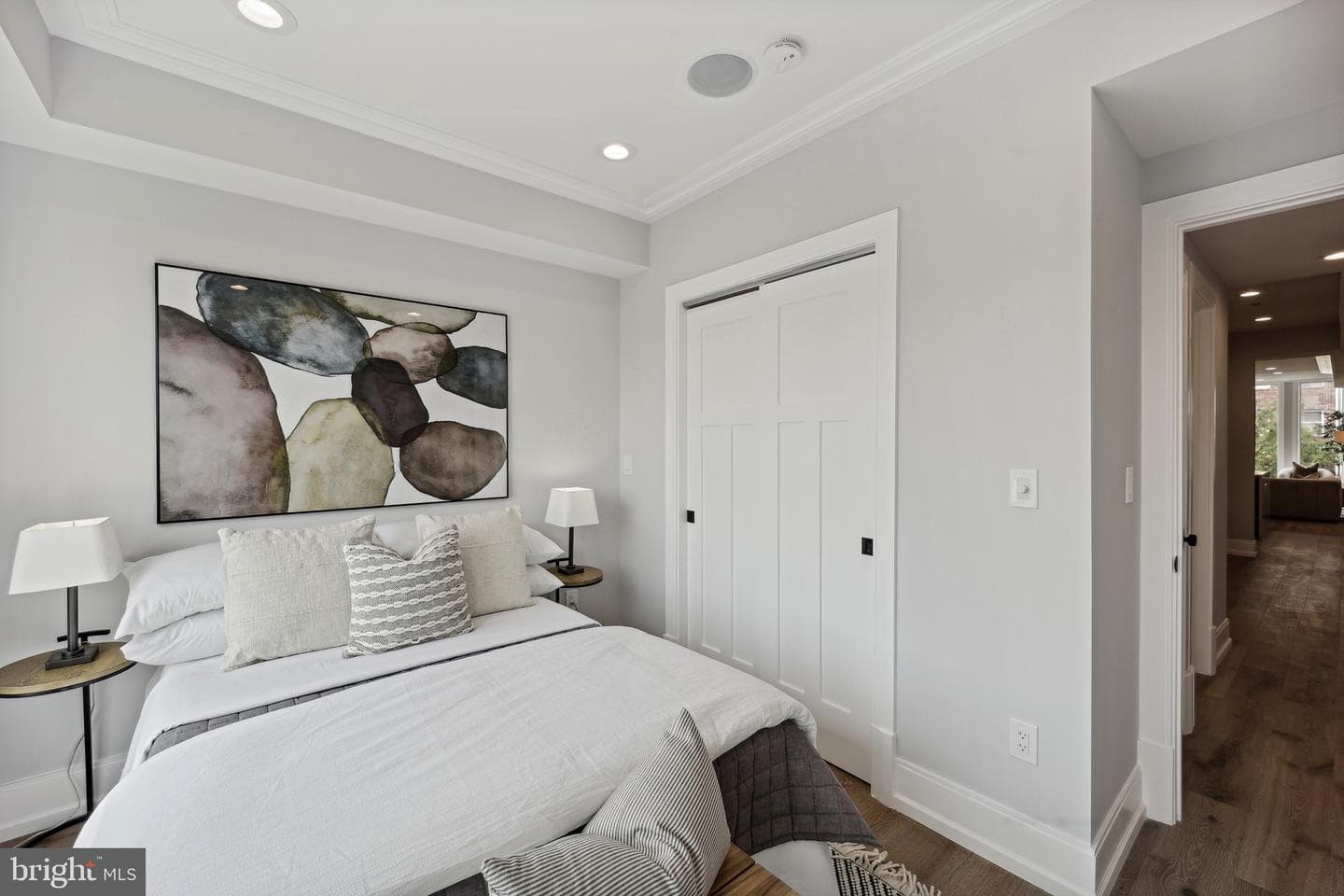 1320 Belmont St NW #201 photo 18
