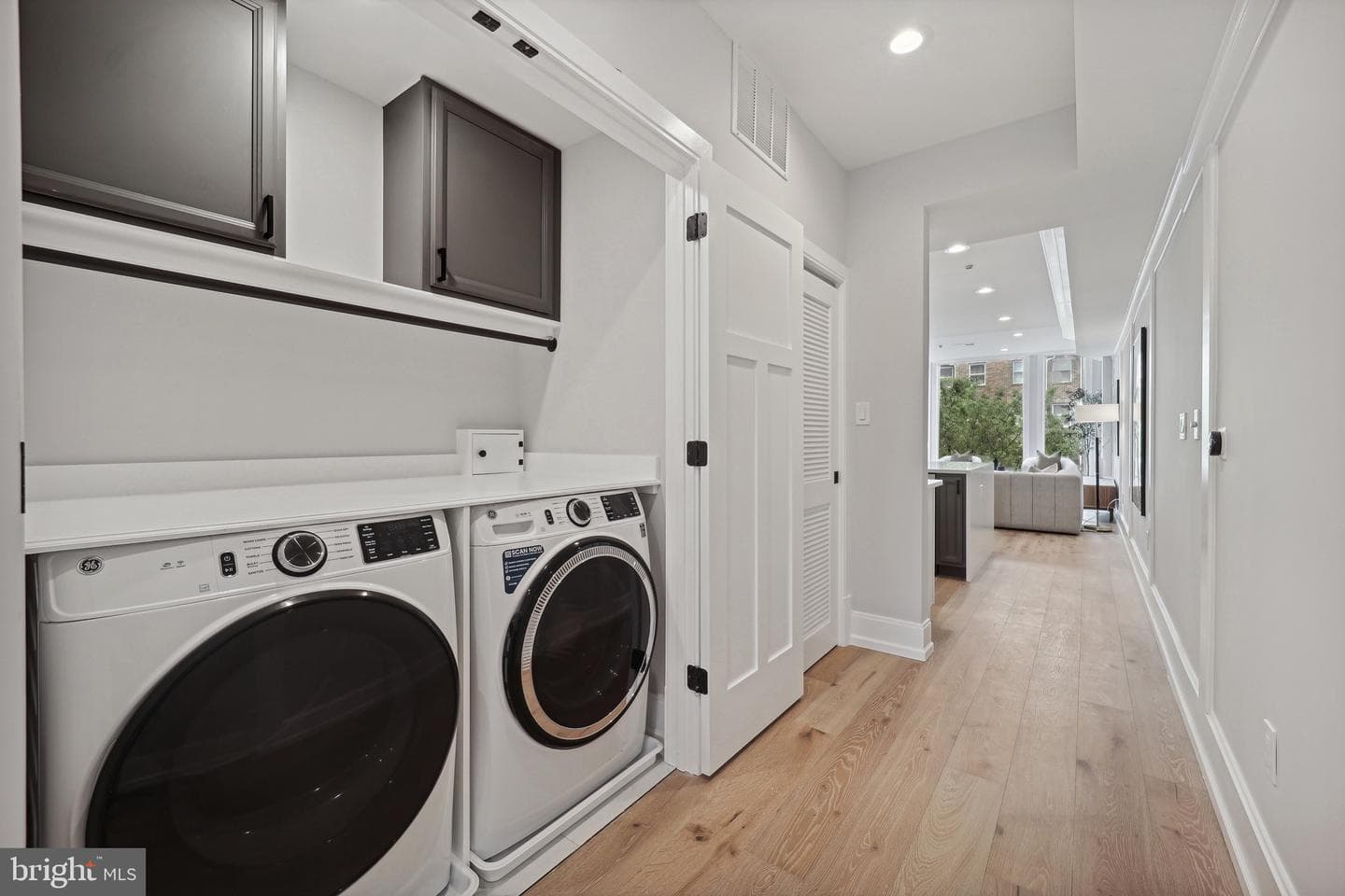 1320 Belmont St NW #201 photo 22