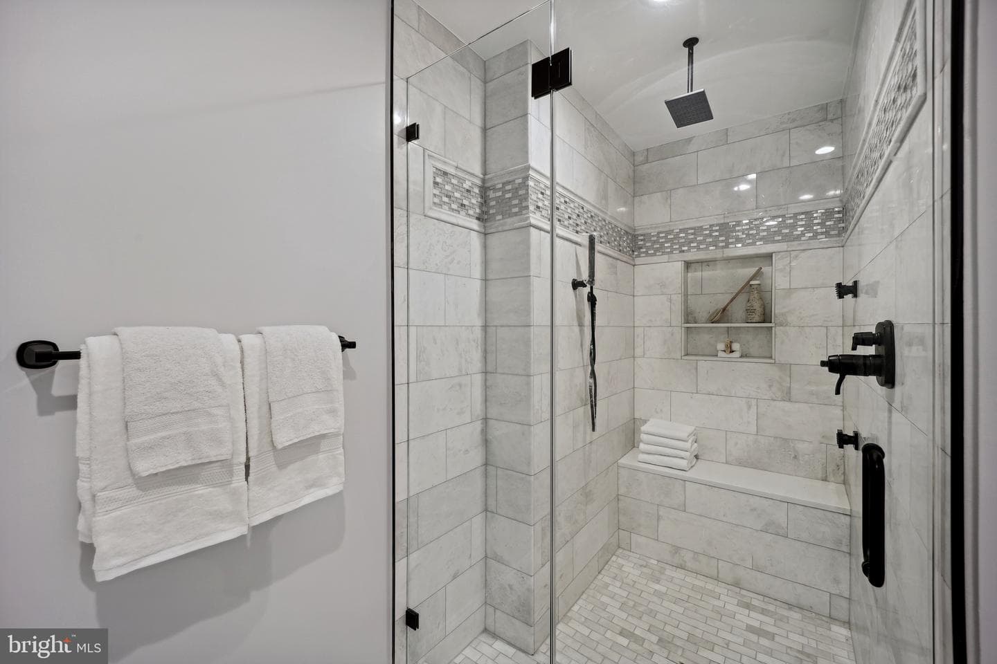 1320 Belmont St NW #201 photo 25
