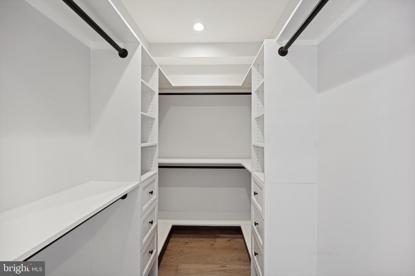 1320 Belmont St NW #201 photo 27