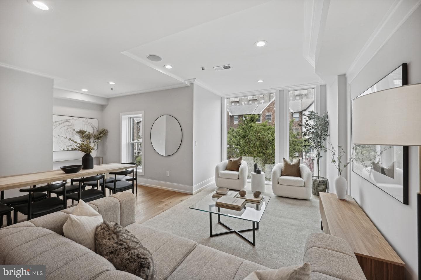 1320 Belmont St NW #201 photo 3