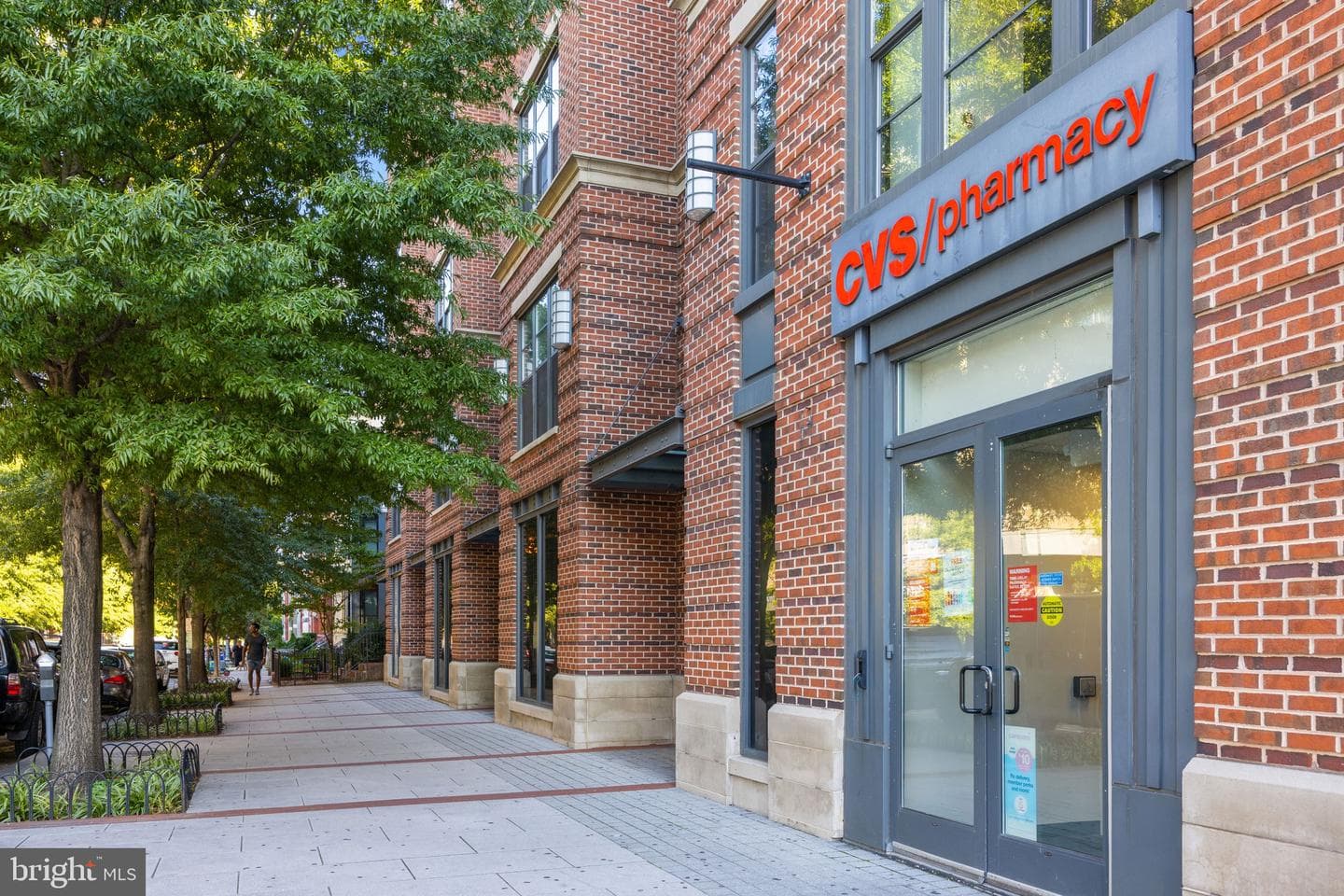 1320 Belmont St NW #201 photo 42