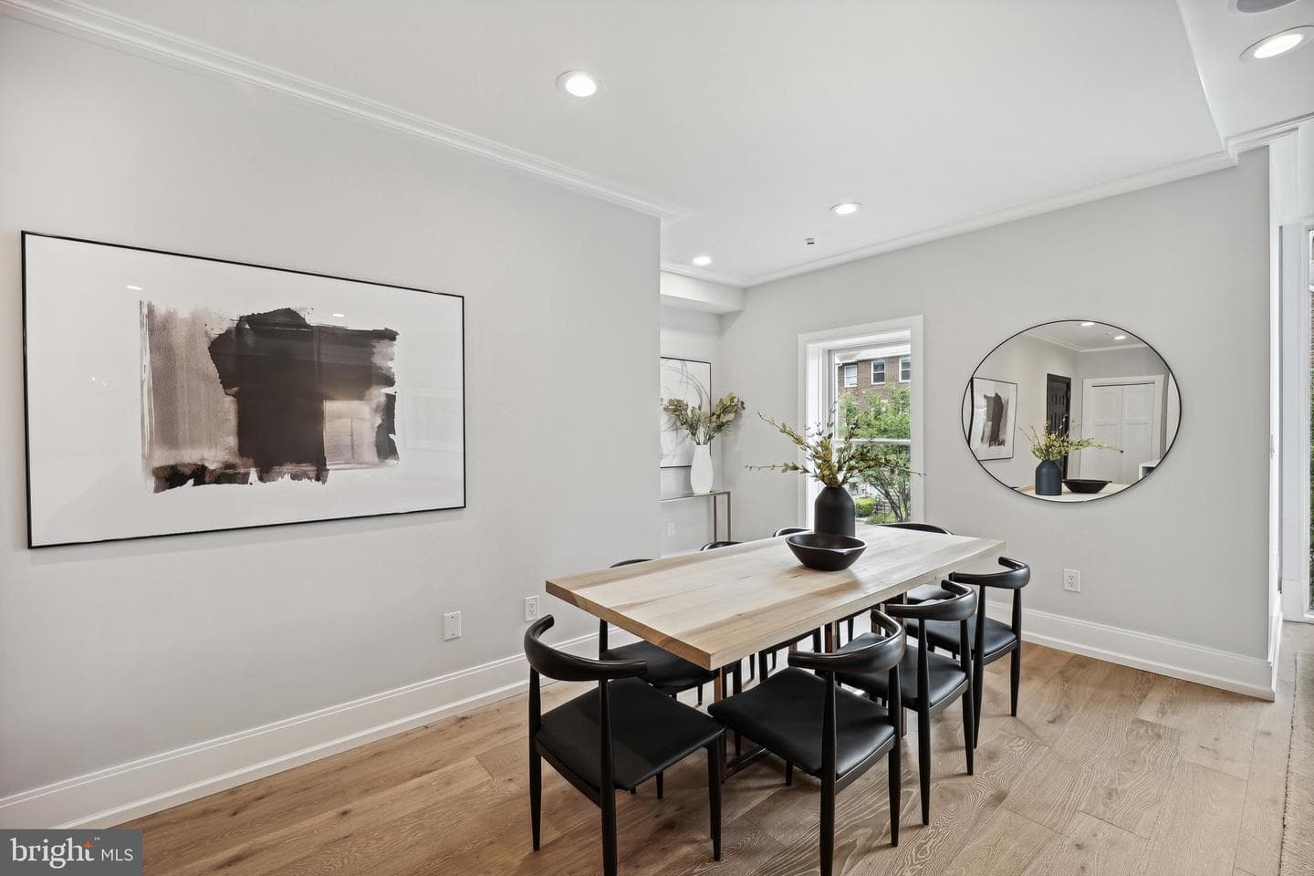 1320 Belmont St NW #201 photo 7