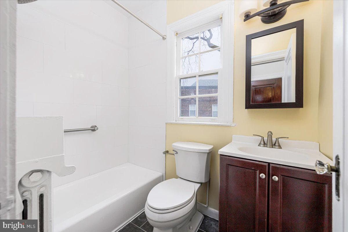 222 Farragut Street NW #203 photo 13