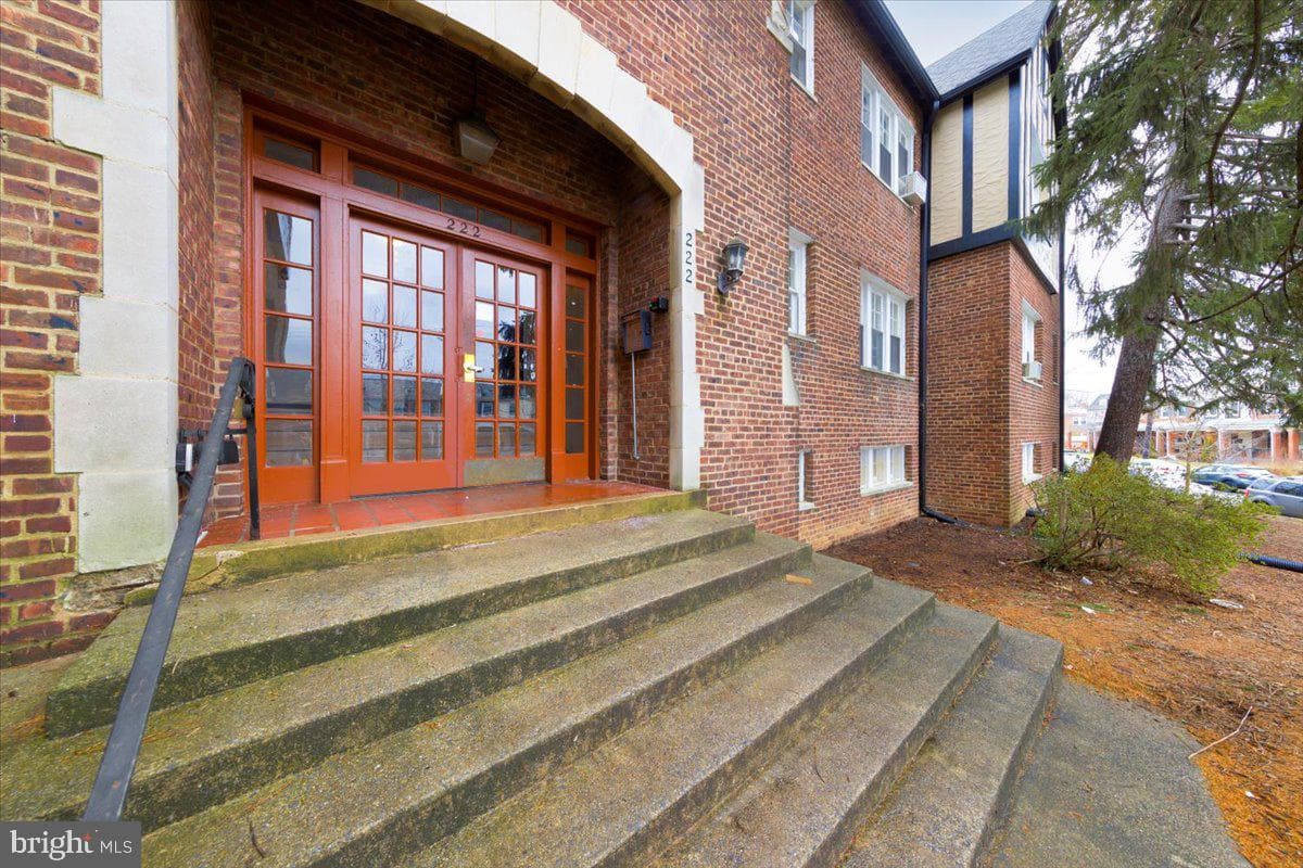 222 Farragut Street NW #203 photo 22