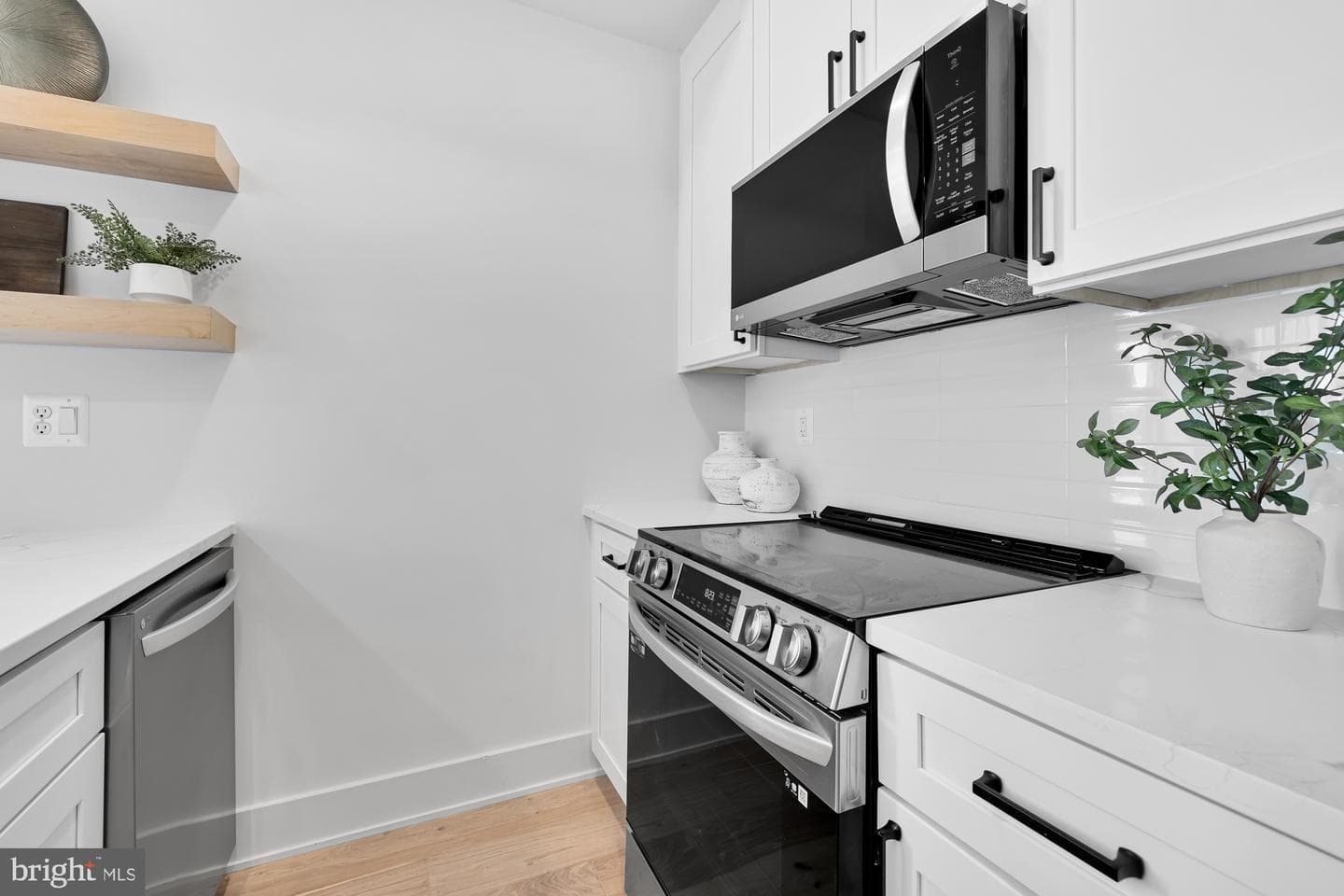 623 Kennedy Street NW #10 photo 10