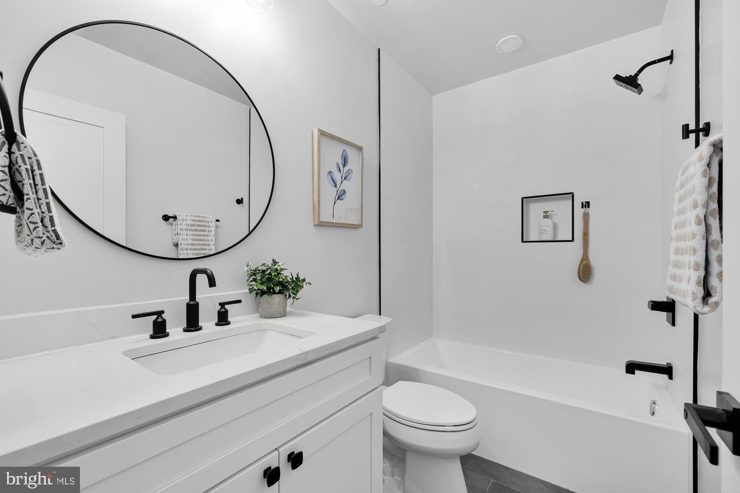 623 Kennedy Street NW #10 photo 14