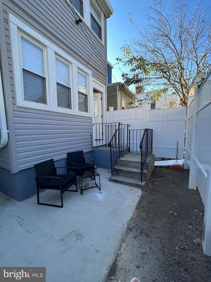 1104 Trinidad Avenue NE photo 22