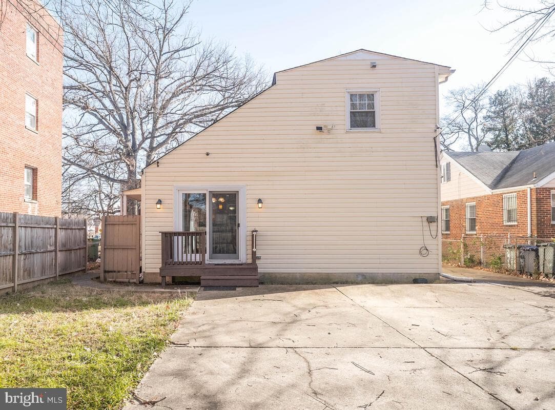 2905 5th Street SE photo 21