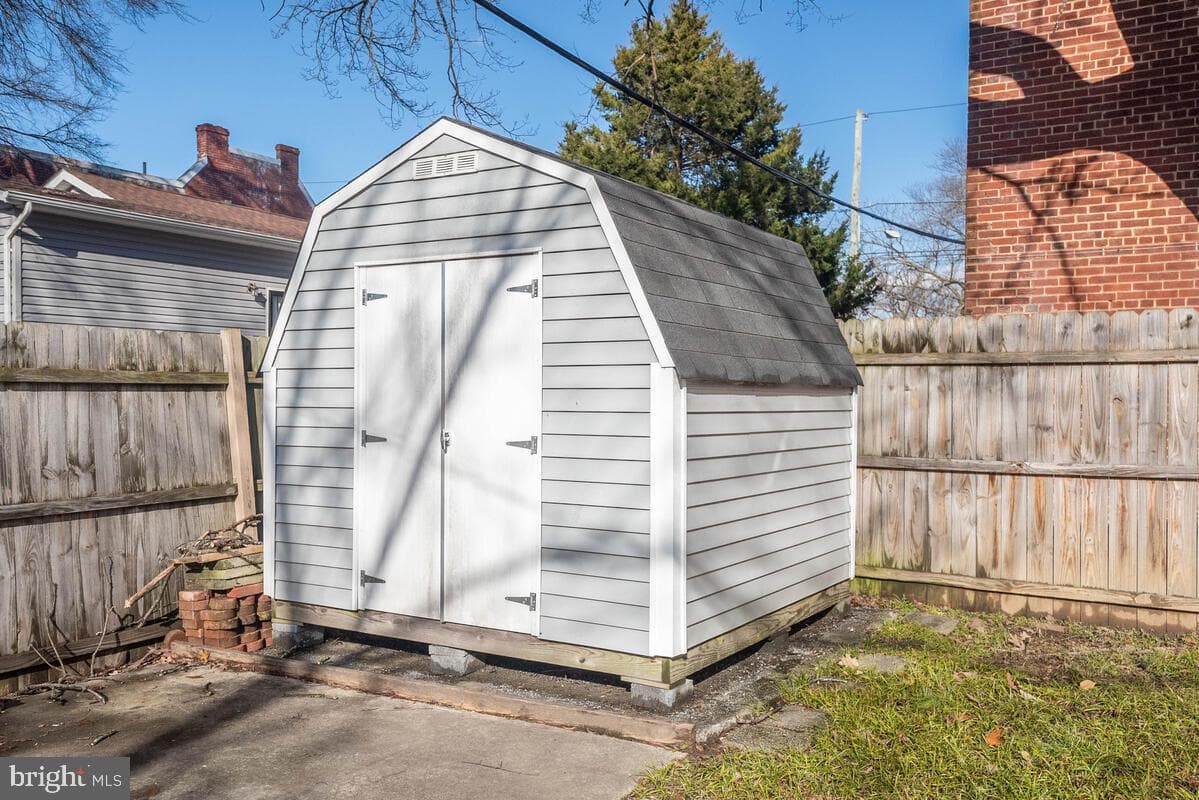 2905 5th Street SE photo 23