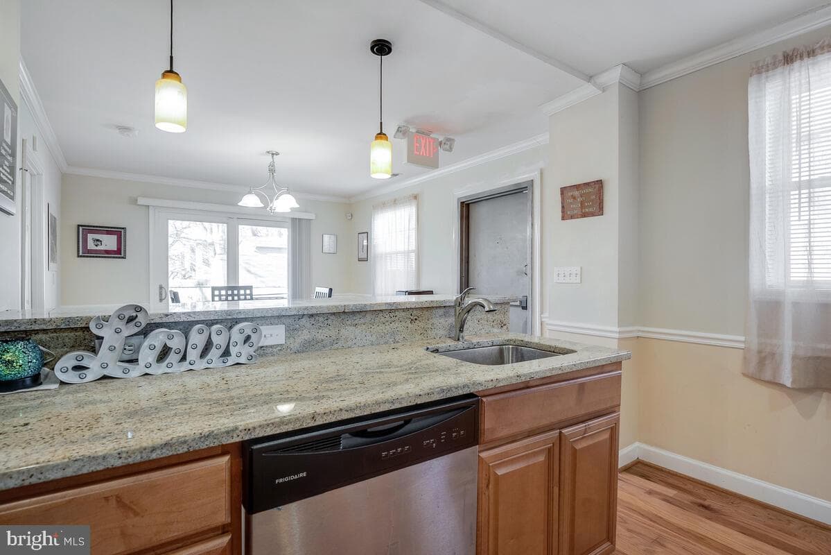 2905 5th Street SE photo 6