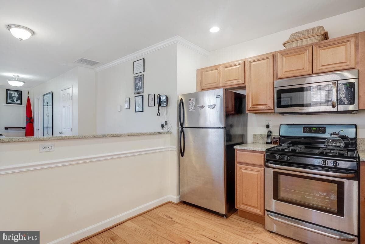 2905 5th Street SE photo 7