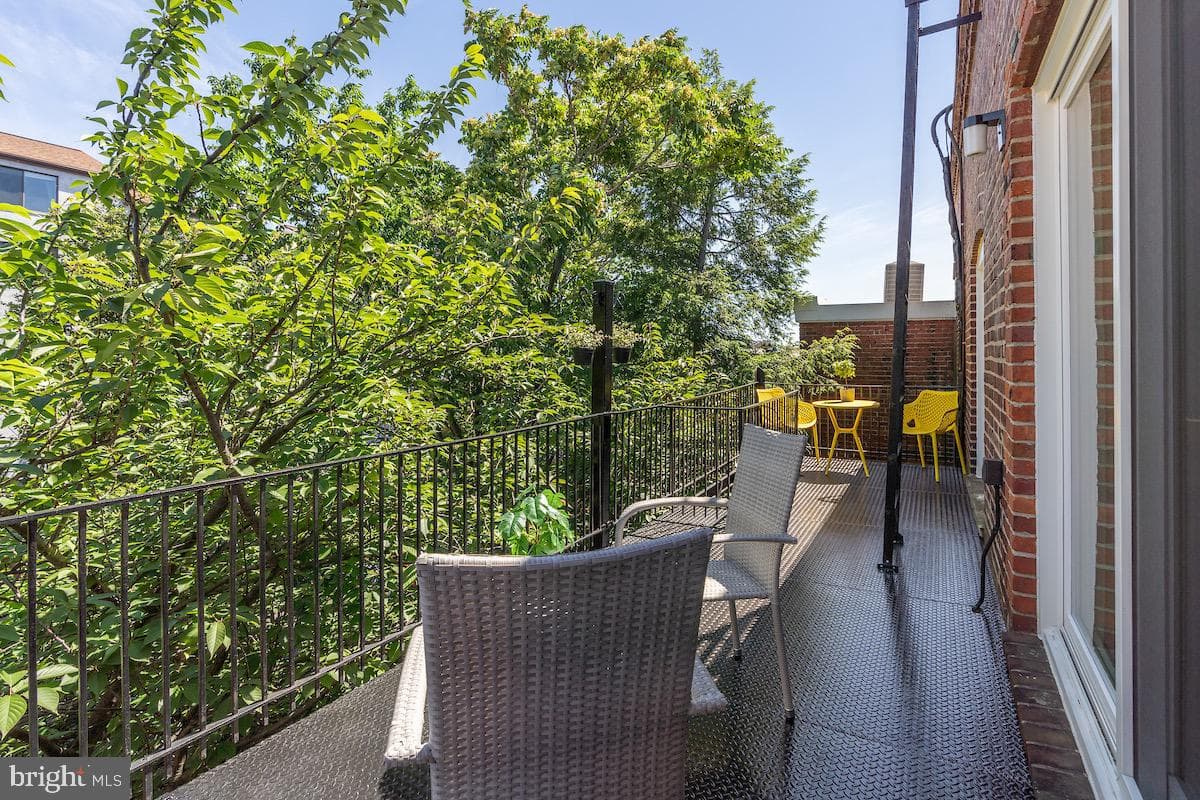 1831 California Street NW #30 photo 14