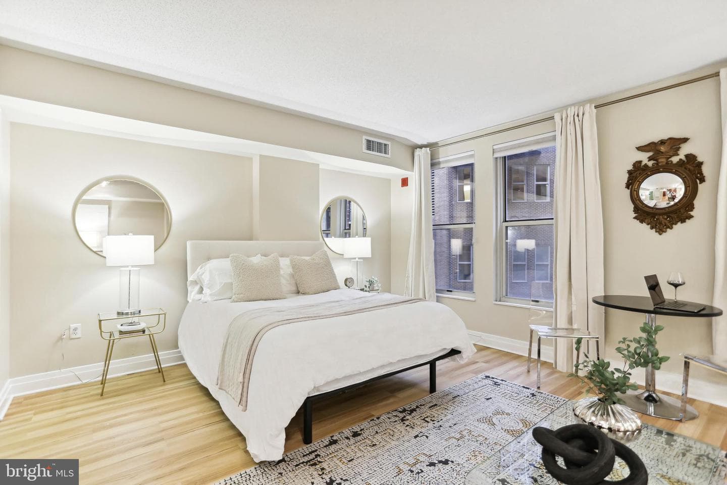 915 E Street NW #306 photo 10