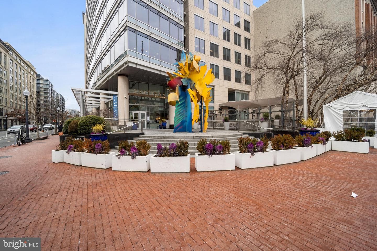 915 E Street NW #306 photo 29