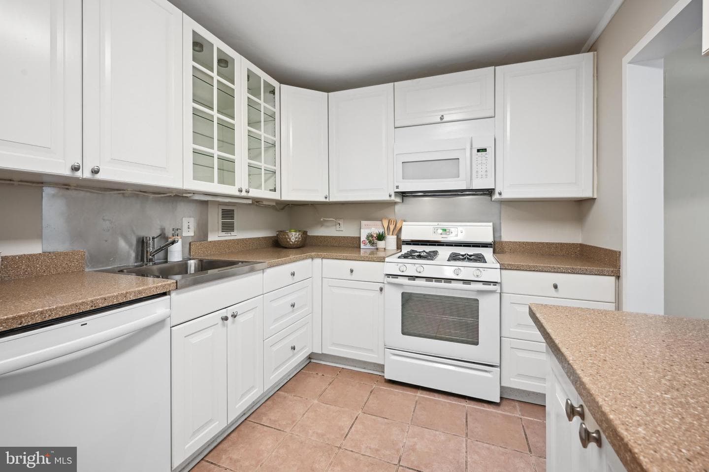 3001 Veazey Terr NW #1209 photo 10