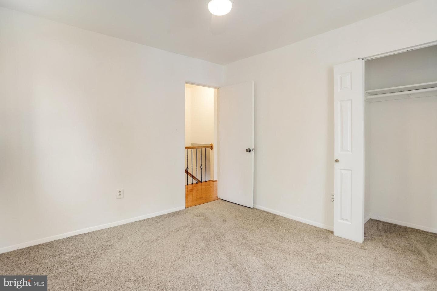 4907 Fitch Place NE photo 12
