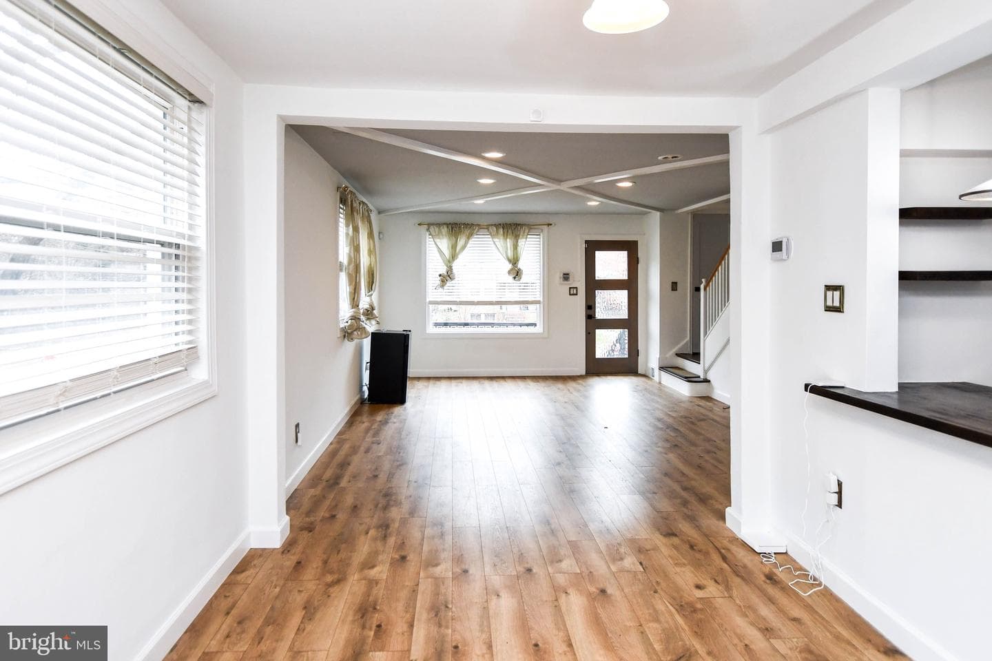 4040 D Street SE photo 5