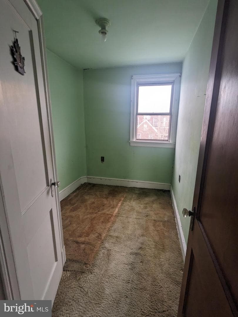527 Quintana Place NW photo 7