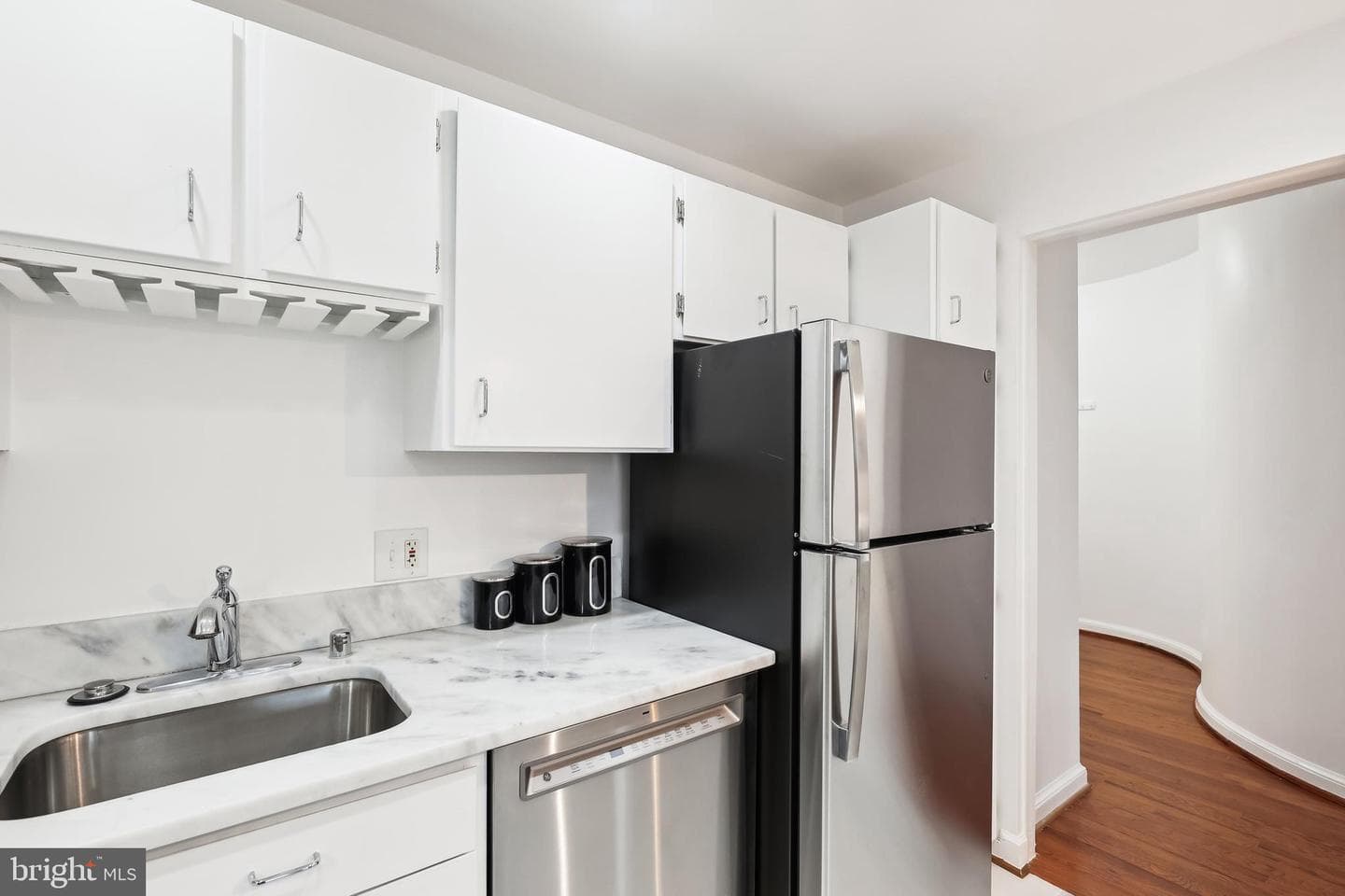 1833 California Street NW #403 photo 16