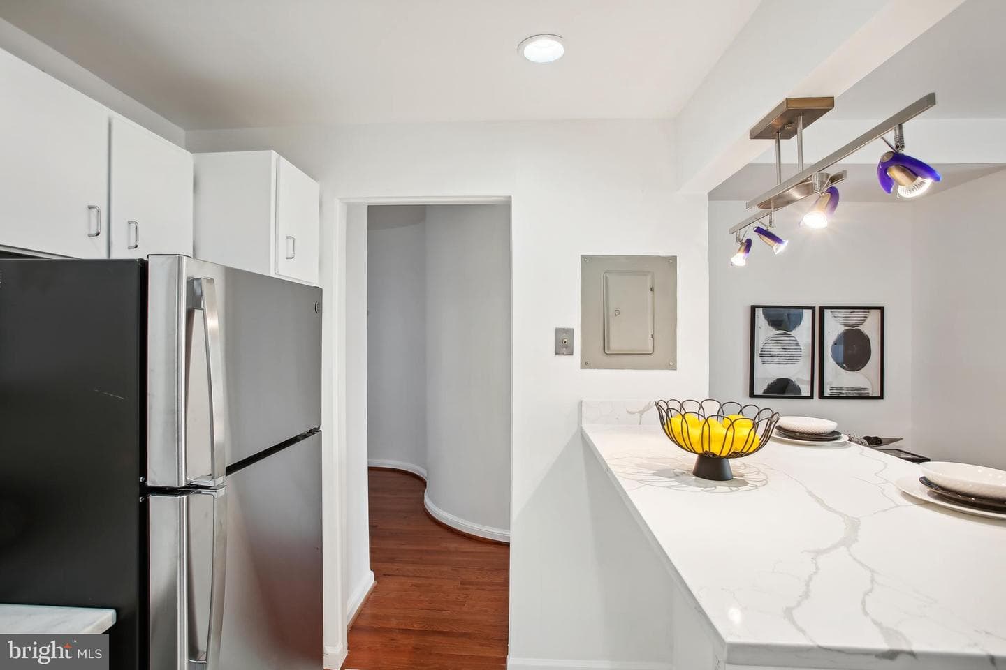 1833 California Street NW #403 photo 17
