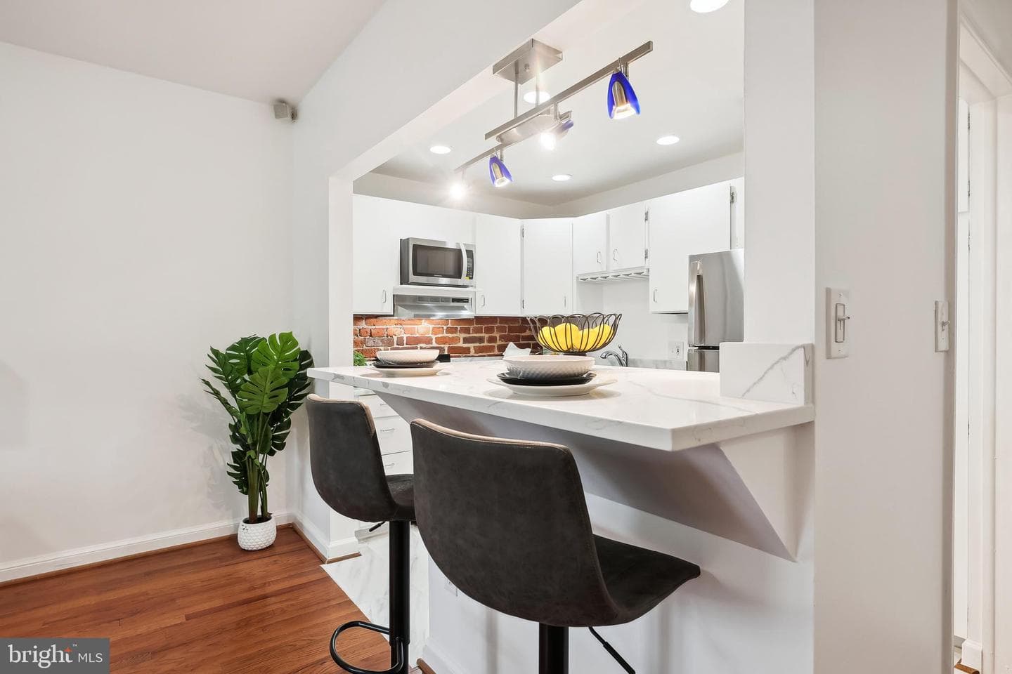 1833 California Street NW #403 photo 6