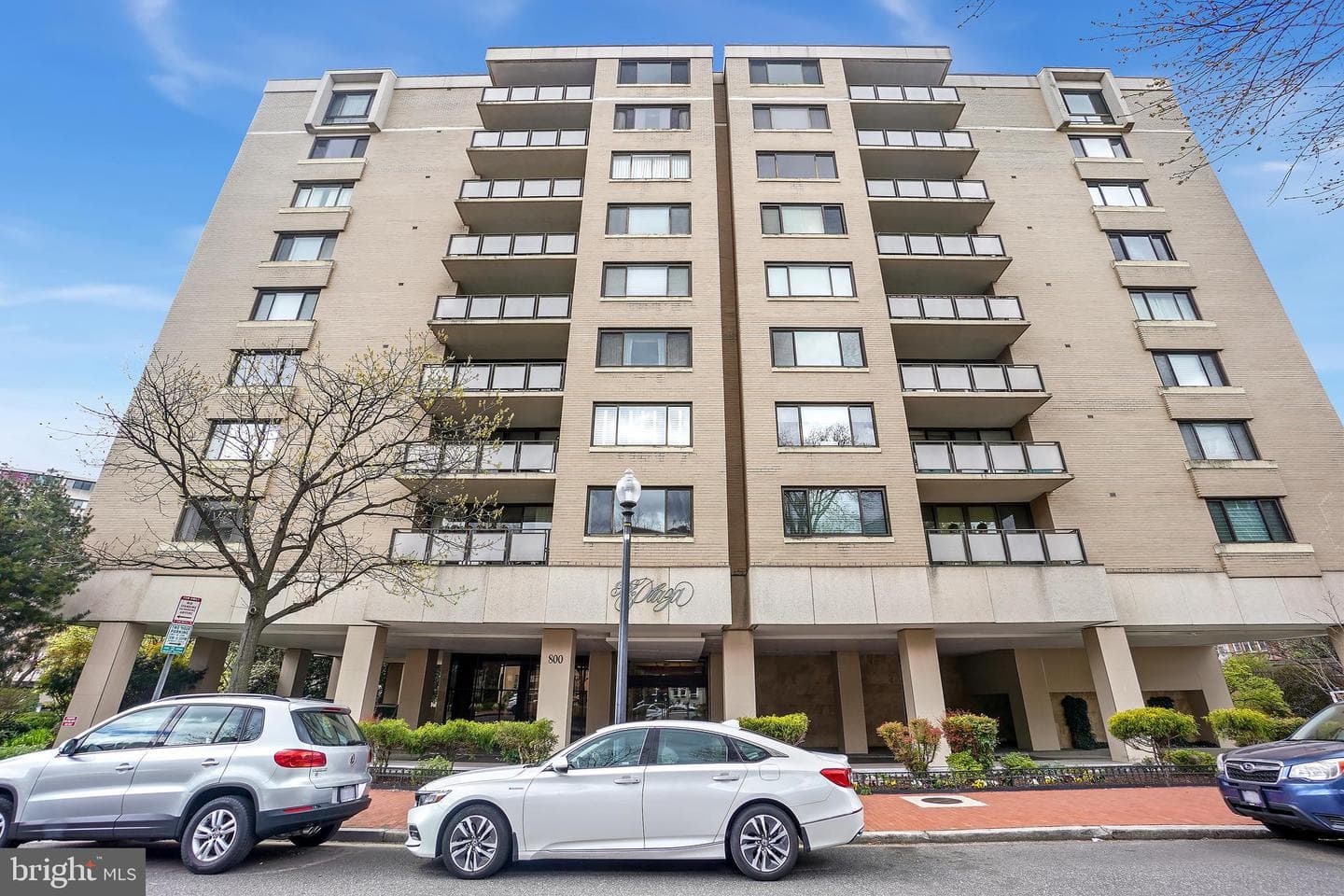 800 25th Street NW #1001