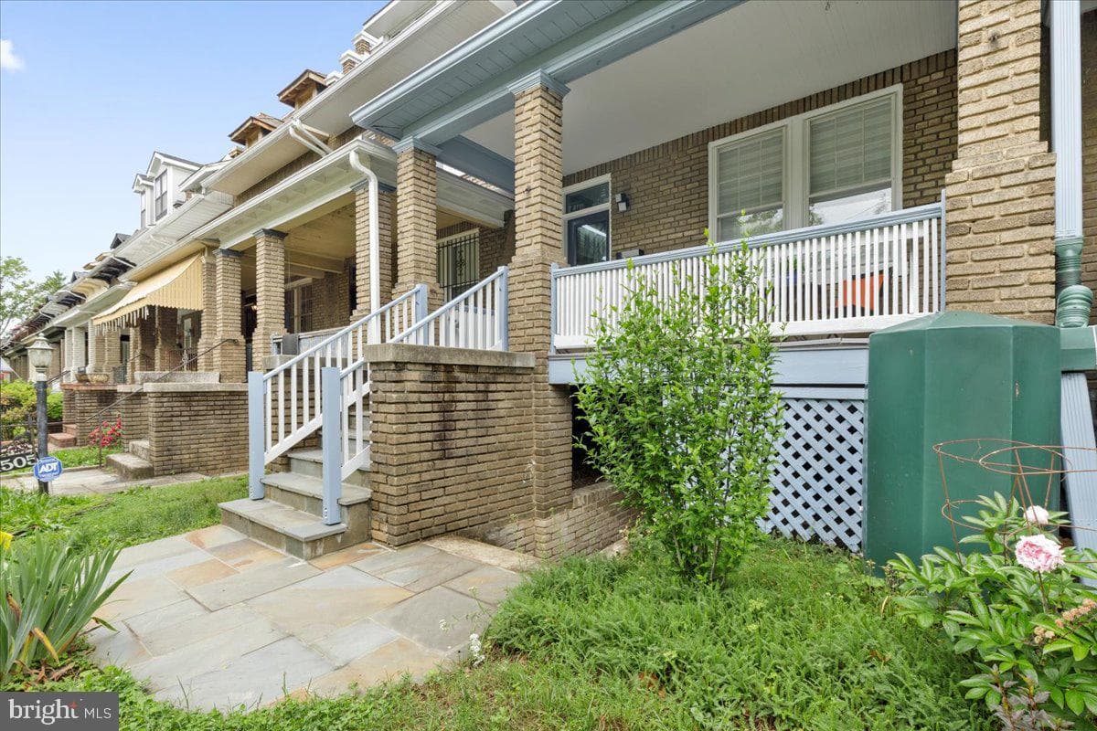 4503 Iowa Avenue NW photo 3
