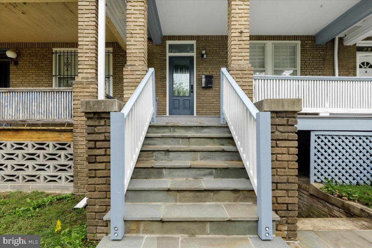 4503 Iowa Avenue NW photo 4