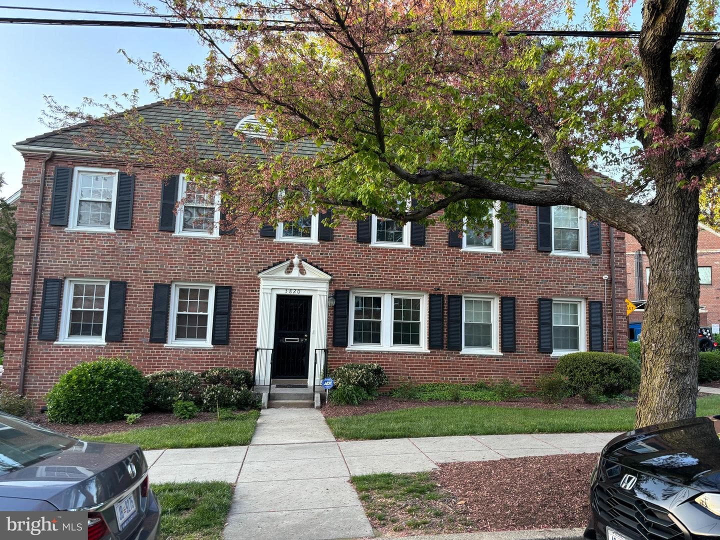 3820 V Street SE #202 photo 1