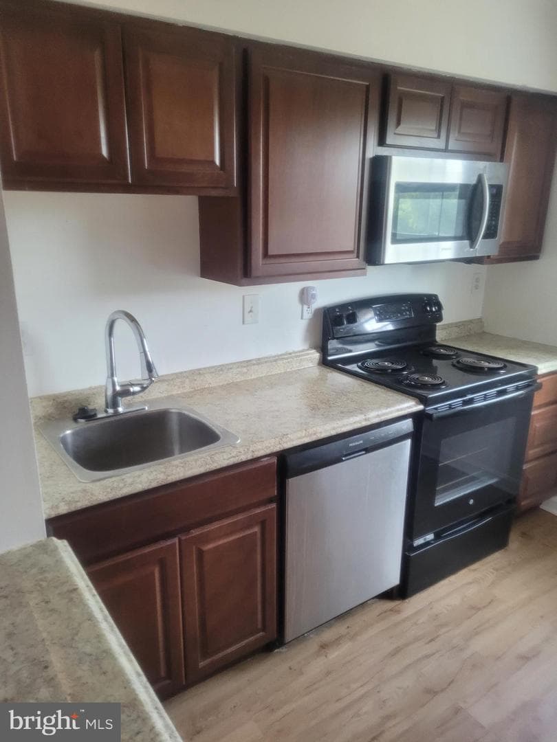 3821 W Street SE #302 photo 5