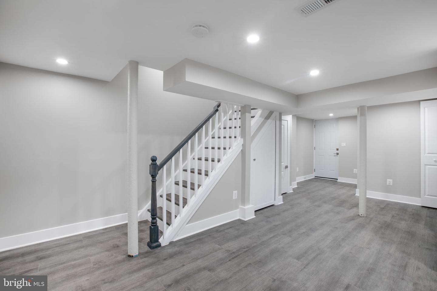 914 52nd Street NE photo 21