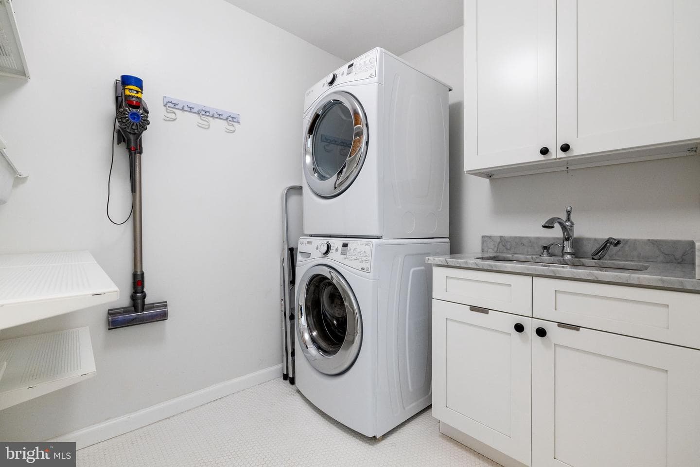 4253 Fordham Road NW photo 42