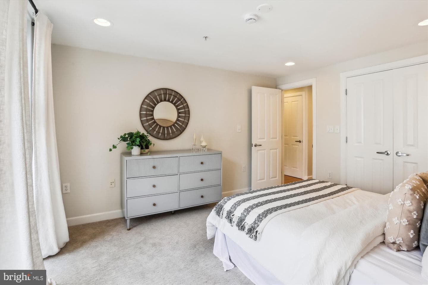 1421 Chapin Street NW #32 photo 23