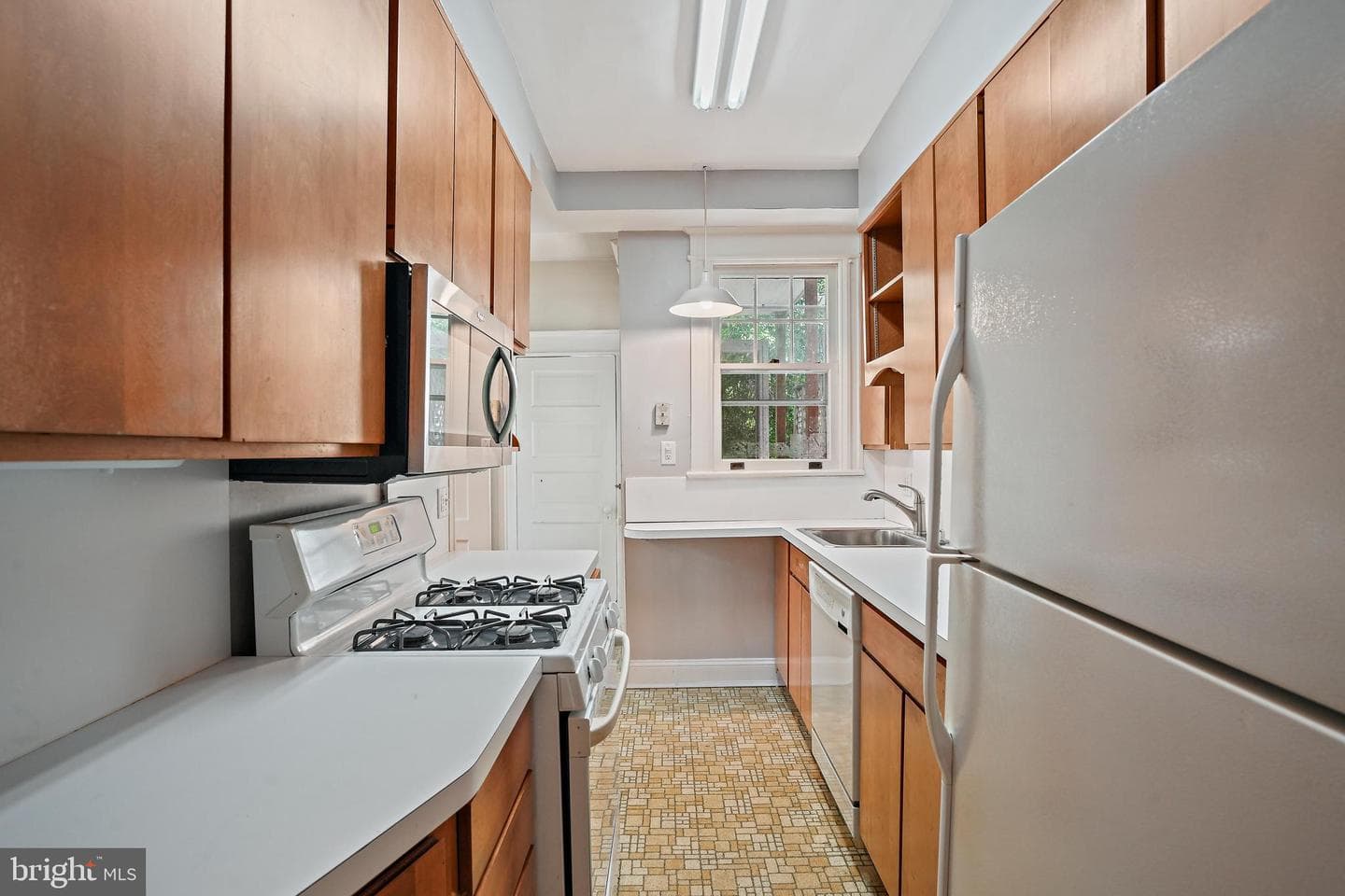 3521 35th Street NW photo 16