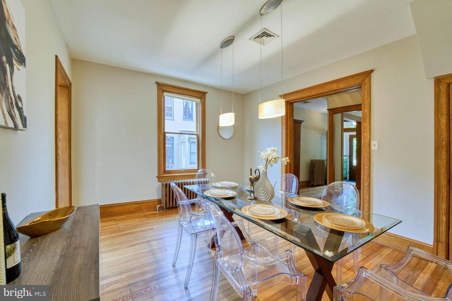 311 E Street SE photo 10