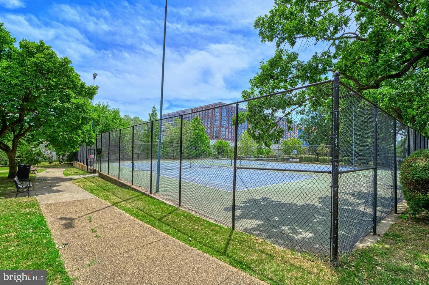 311 E Street SE photo 50